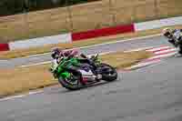 donington-no-limits-trackday;donington-park-photographs;donington-trackday-photographs;no-limits-trackdays;peter-wileman-photography;trackday-digital-images;trackday-photos
